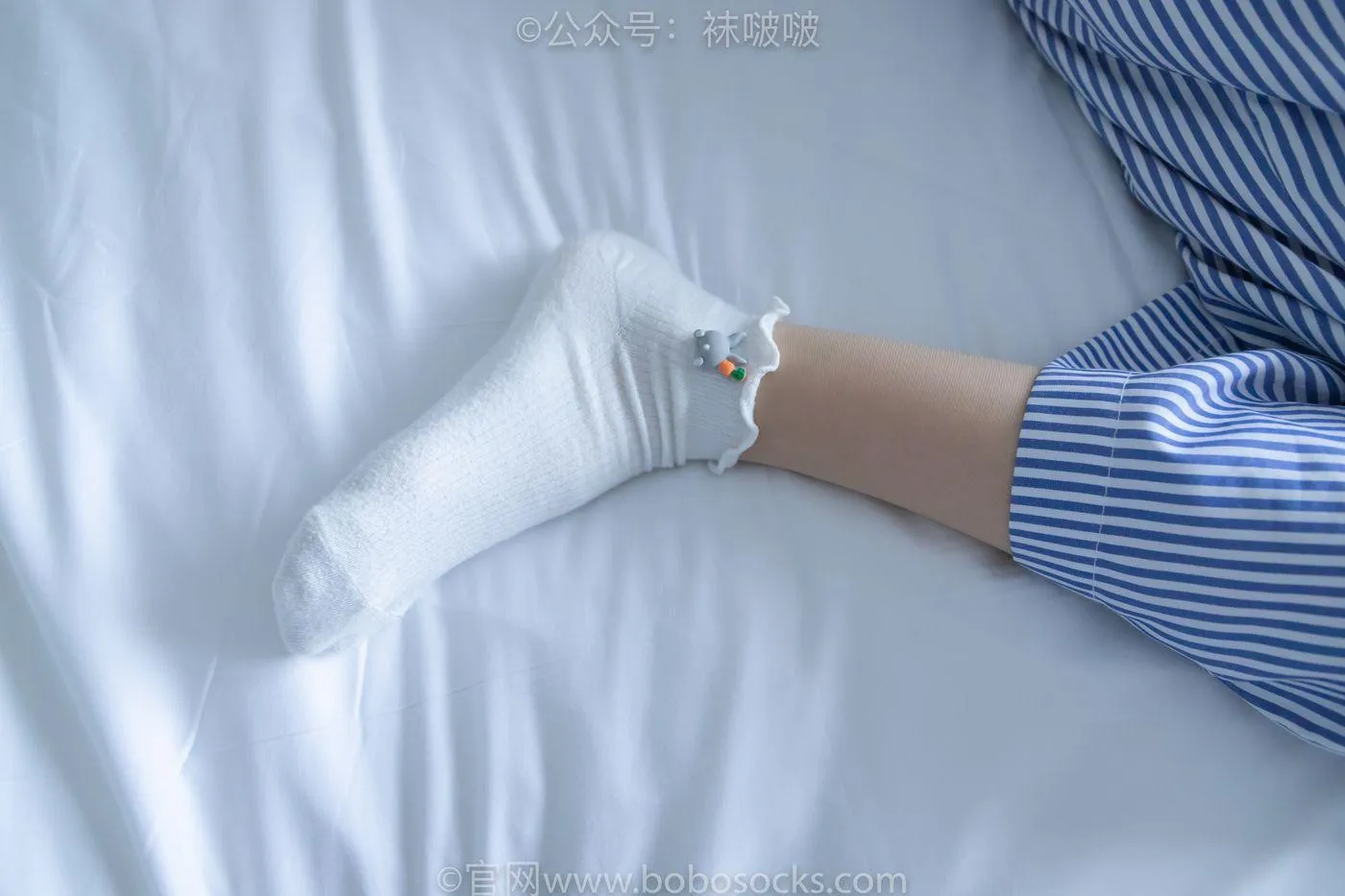 [BoBoSocks袜啵啵]NO.027 稚予- vans、白色棉袜、肉丝 [136P]插图2